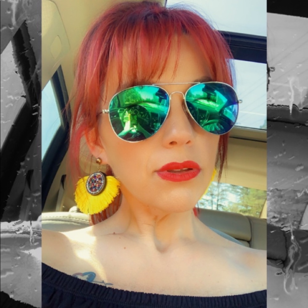 Meet your Posher, Jessica